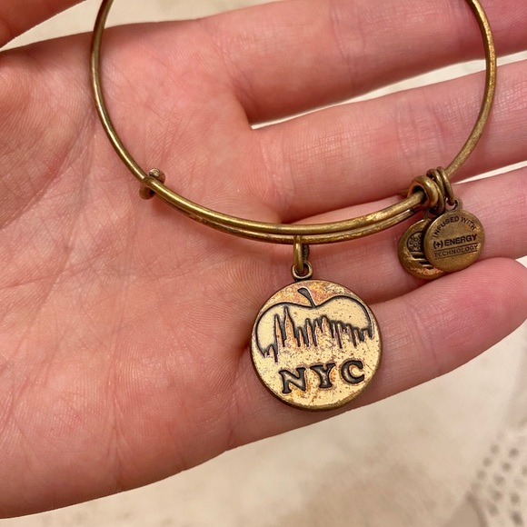 Bundle of 8 alex & ani bracelets - Picture 10 of 16